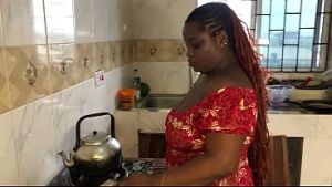 AMATEUR -THEY EXPOSE THEIR KITCHEN SEX TAPE ON XVIDEOS